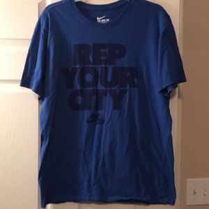 Nike T-shirt